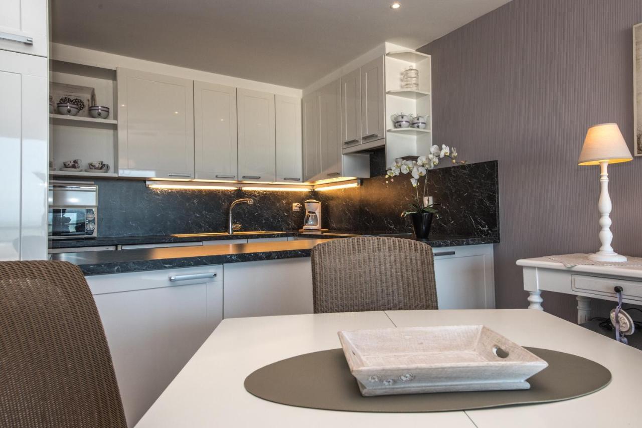 Res Helix 1Slp Kamer App Zeezicht En Parking Middelkerke Exterior foto